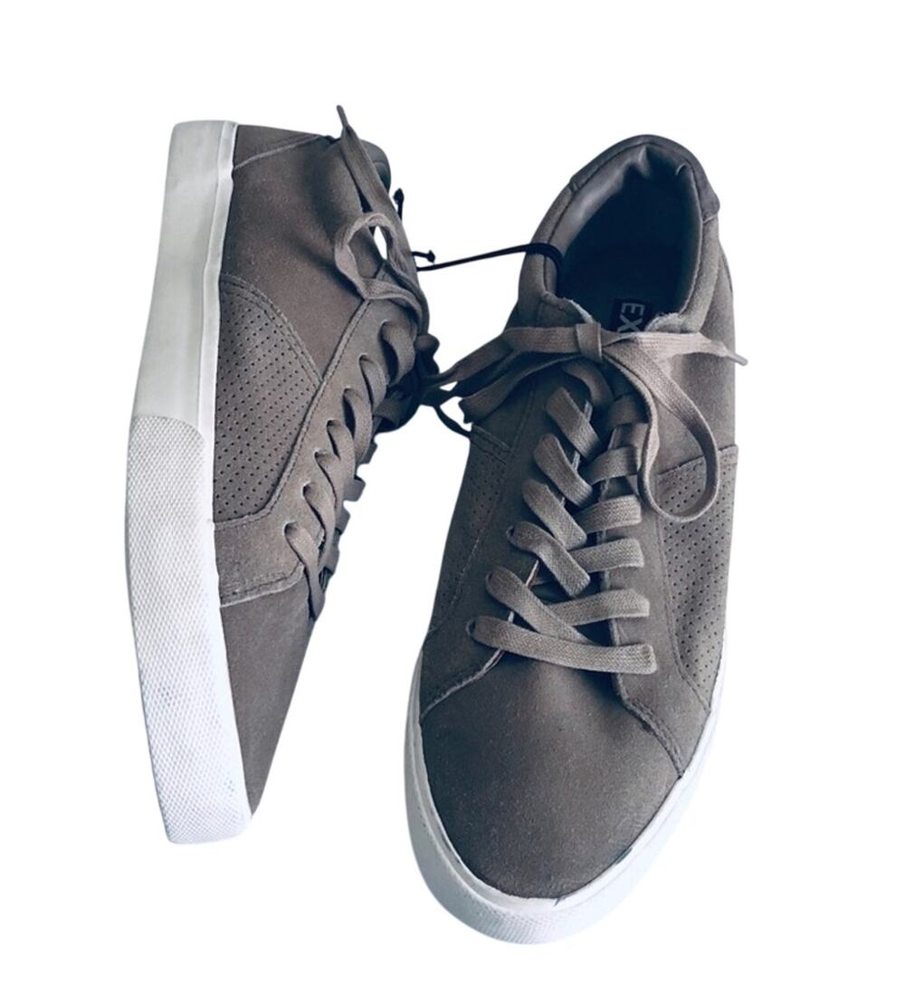 Express Women's SZ 8 Suede Leather Taupe Lace Up Sneaker